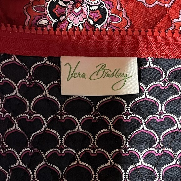 Vera Bradley Frankly Scarlet Duffel Bag Double Handle Quilted Pocket On Side Zip - Picture 7 of 12